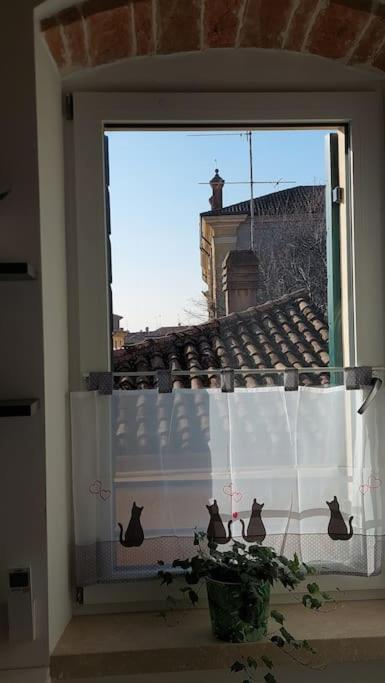 Sui Tetti Di Valeggio - Holiday Apartment فاليجيو سول مينشيو المظهر الخارجي الصورة
